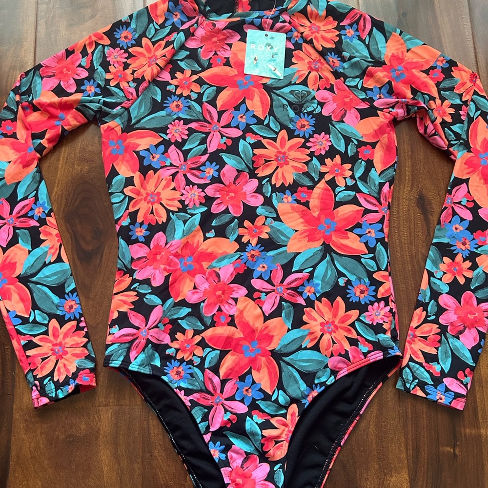 Roxy Floral Fiesta onesie BNWT Size S